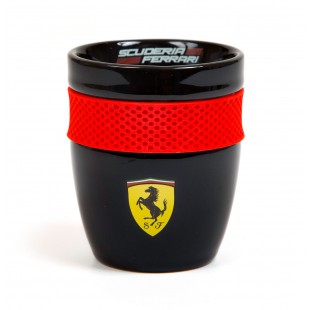 Formule 1 - Hrnek Ferrari - černý